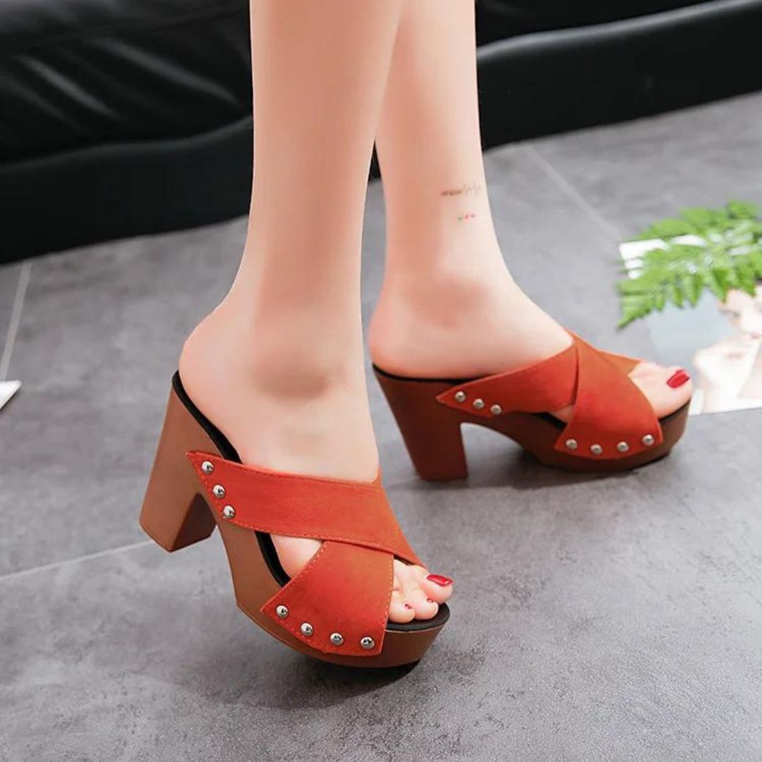 Zavanova - Platform Sandals with Color Block Design