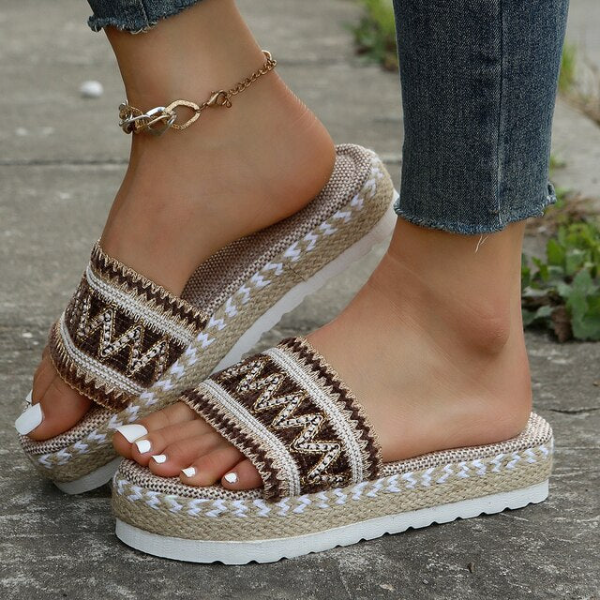 Zavanova - Orthopedic Bohemian Slides