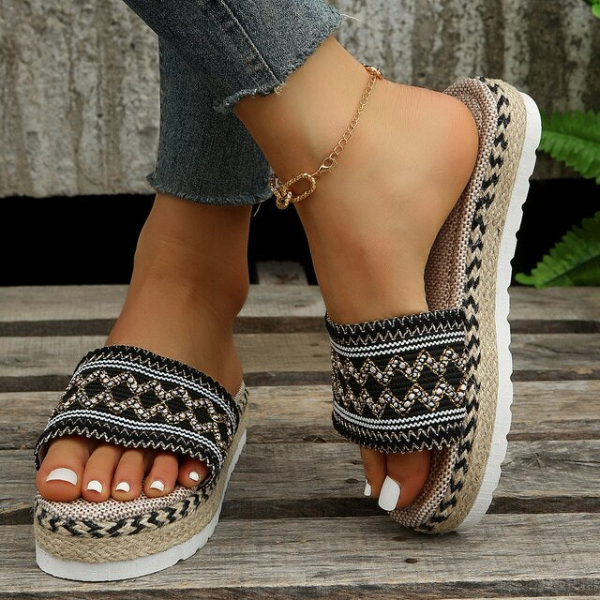 Zavanova - Orthopedic Bohemian Slides