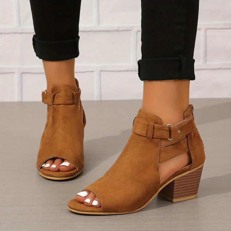 Zavanova - Orthopedic Retro Sandals with Stacked Heel
