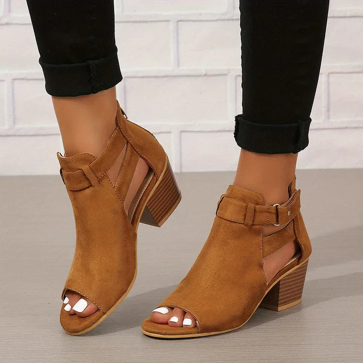 Zavanova - Orthopedic Retro Sandals with Stacked Heel