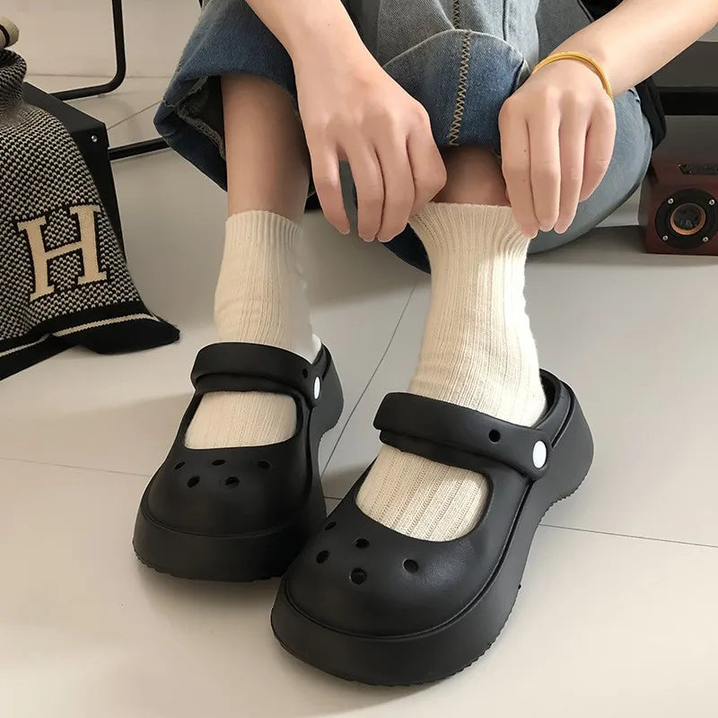 Bella Sol Summer Slippers