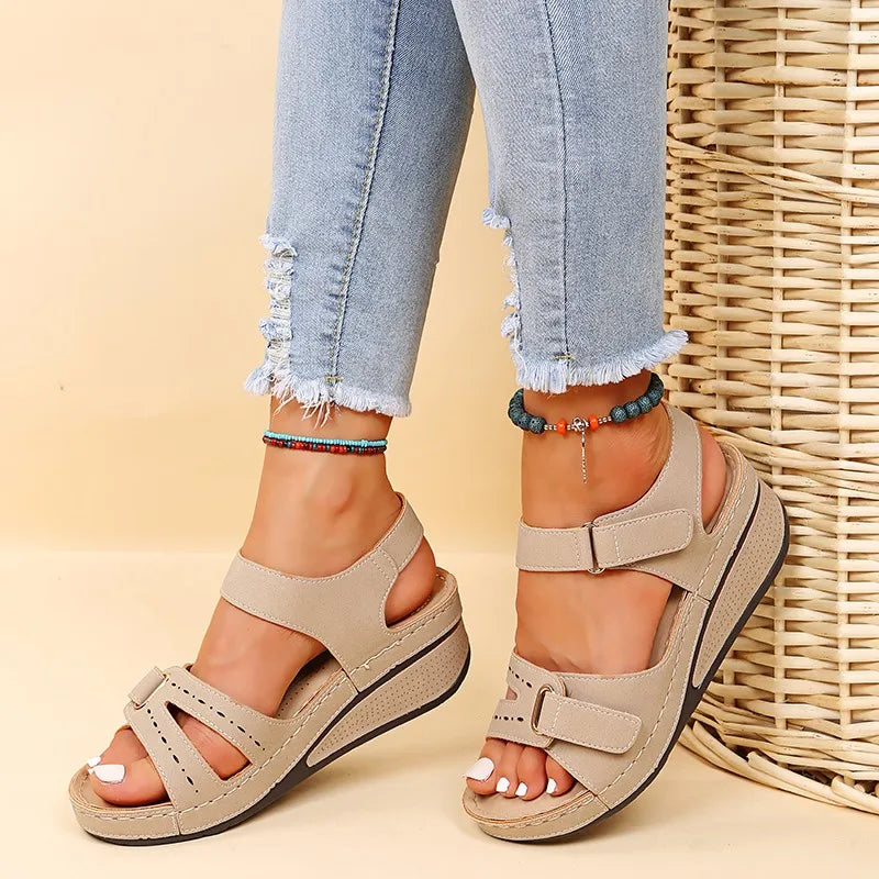 ChicZon Casual Sandals – The Perfect Blend of Comfort and Style