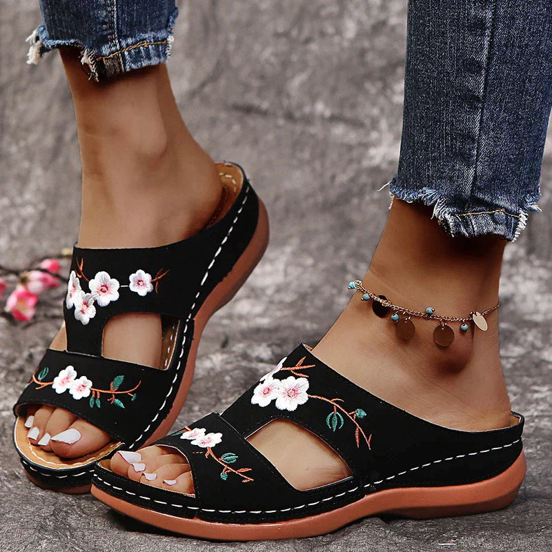 Zavanova - Orthopedic Retro Floral Sandals