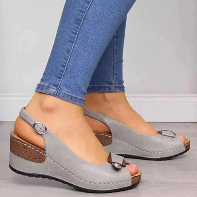 Zavanova - Orthopedic Sandals with Heel