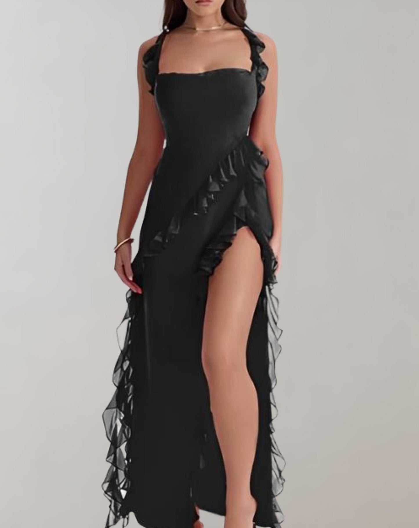 Luna - Sleeveless evening dress with high slit and ruffle elegance