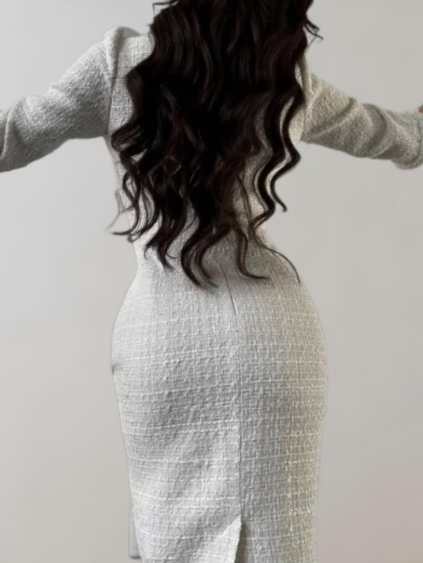 Clara - White bodycon dress with half sleeve