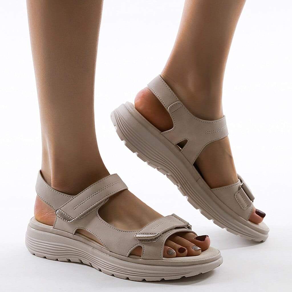 Image showing women's comfortable sandals with a supportive design, featuring adjustable straps and a durable sole, perfect for casual wear and all-day comfort.