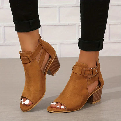 Zavanova - Orthopedic Retro Sandals with Stacked Heel