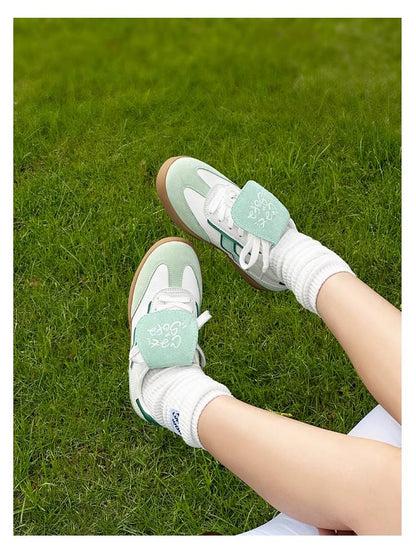 StrideGlow Summer Fashion Sneakers