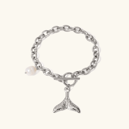 Close-up view of the Lily Women's Elegant Bracelet featuring delicate link design, showcasing its refined and timeless style, perfect for enhancing any outfit.