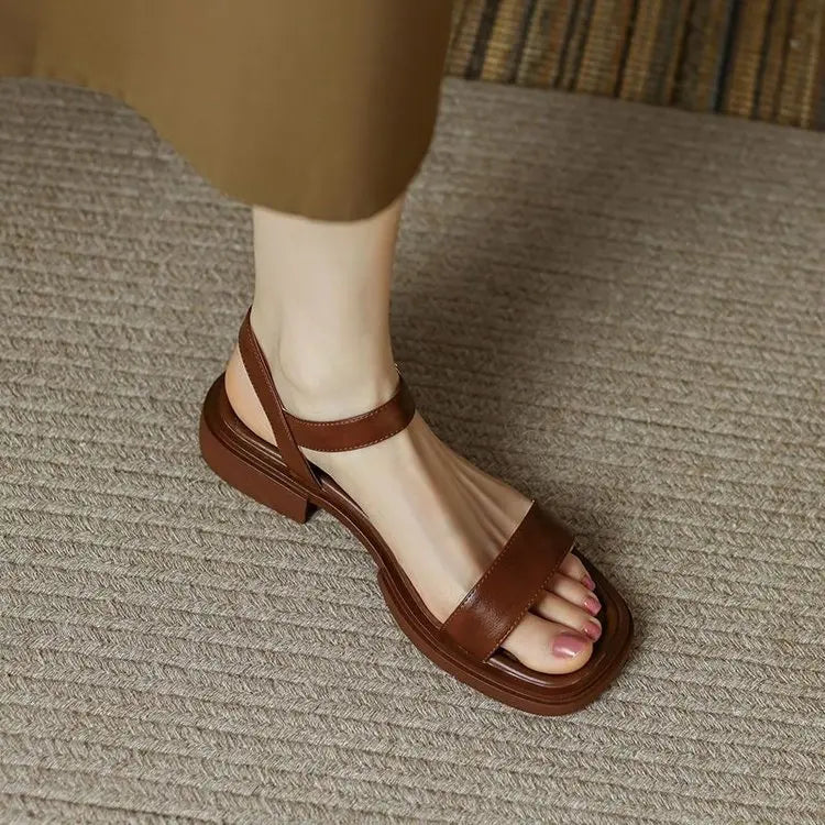 EleganceWalk Luxury Summer Sandals – Timeless Style for Every Occasion