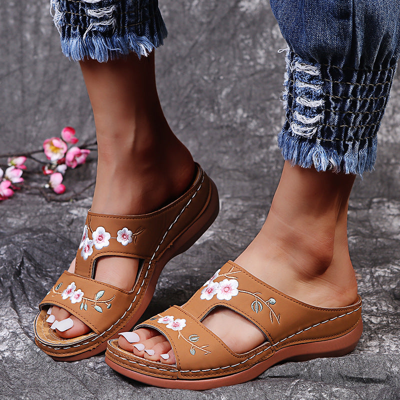 Zavanova - Orthopedic Retro Floral Sandals