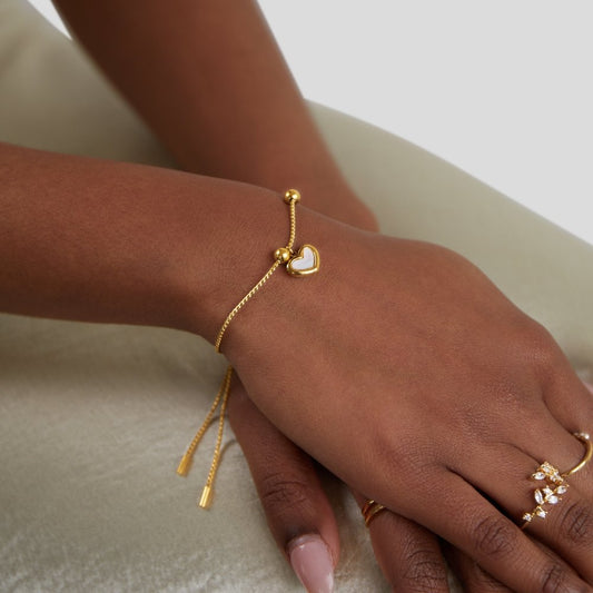 Luna| Women's Elegant Bracelet | Timeless Link Bracelet featuring a delicate and sophisticated design with linked elements, perfect for adding a touch of elegance to any outfit.