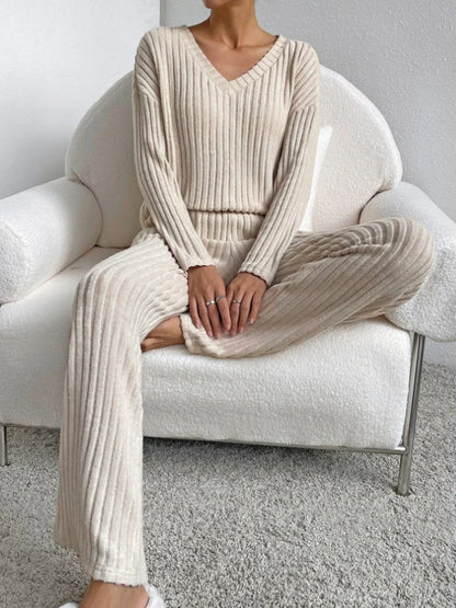 Model wearing the Lila Women's Ribbed Two-Piece Set, featuring a relaxed-fit top and matching pants with a soft ribbed texture, perfect for lounging or casual outings.