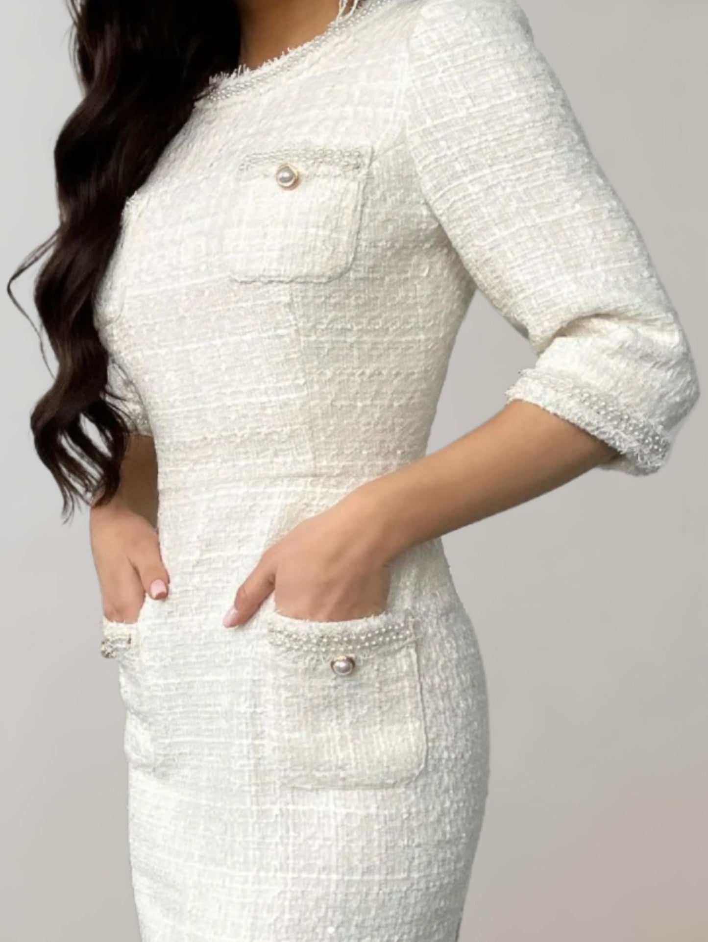 Clara - White bodycon dress with half sleeve