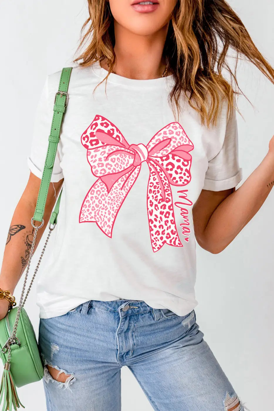 LuxeMoments White Leopard Bow Mother’s Day Fashion T-Shirt