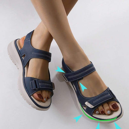 Image showing women's comfortable sandals with a supportive design, featuring adjustable straps and a durable sole, perfect for casual wear and all-day comfort.